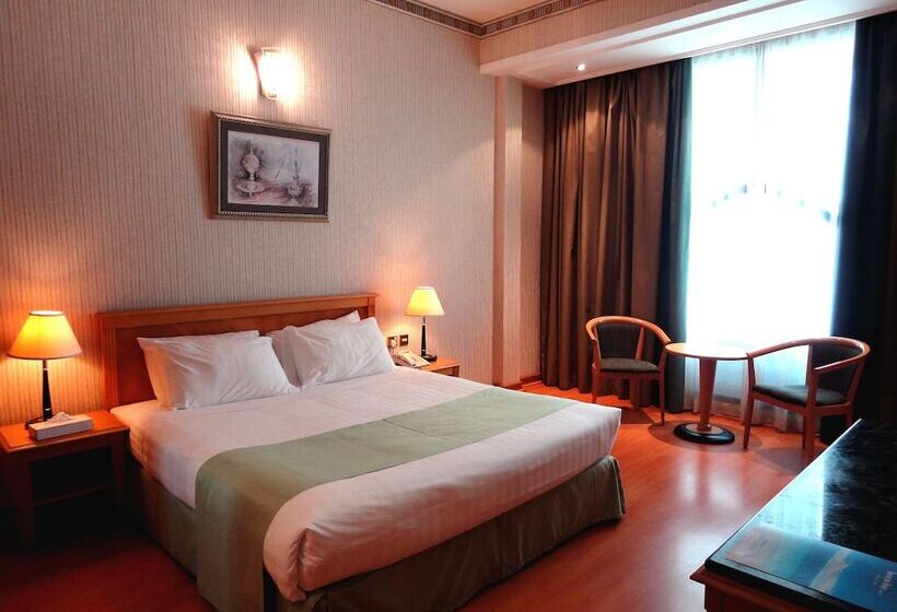 اتاق لوکس, Beach Bay