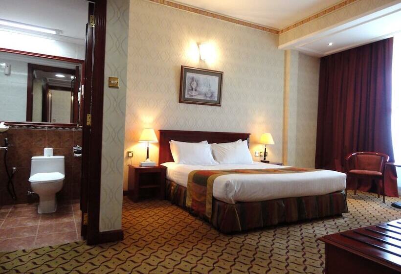 سوییت جونیور, Beach Bay