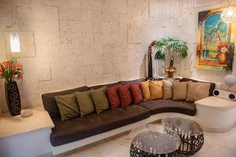 デラックスルーム, Berjaya Makati