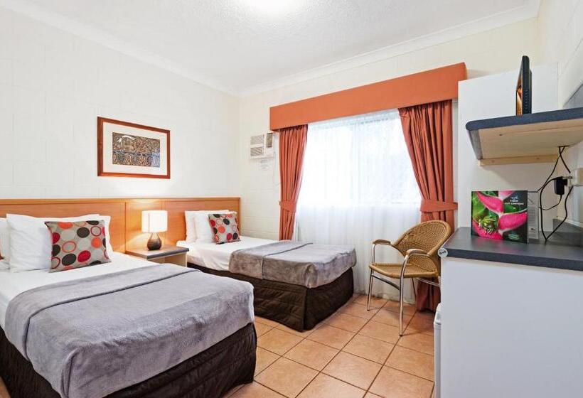 غرفة قياسية, Cairns Queens Court