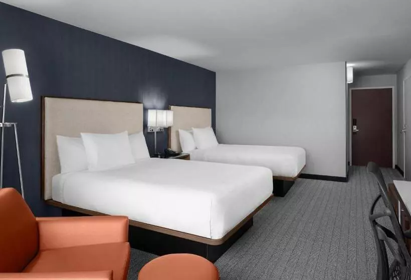 اتاق استاندارد, Courtyard Los Angeles Burbank Airport