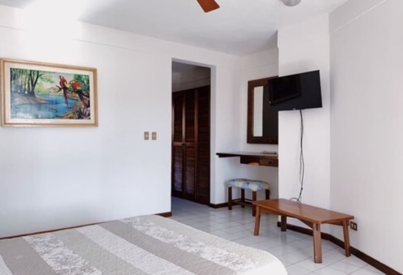 Номер Deluxe с Видом, Flamingo Marina Resort