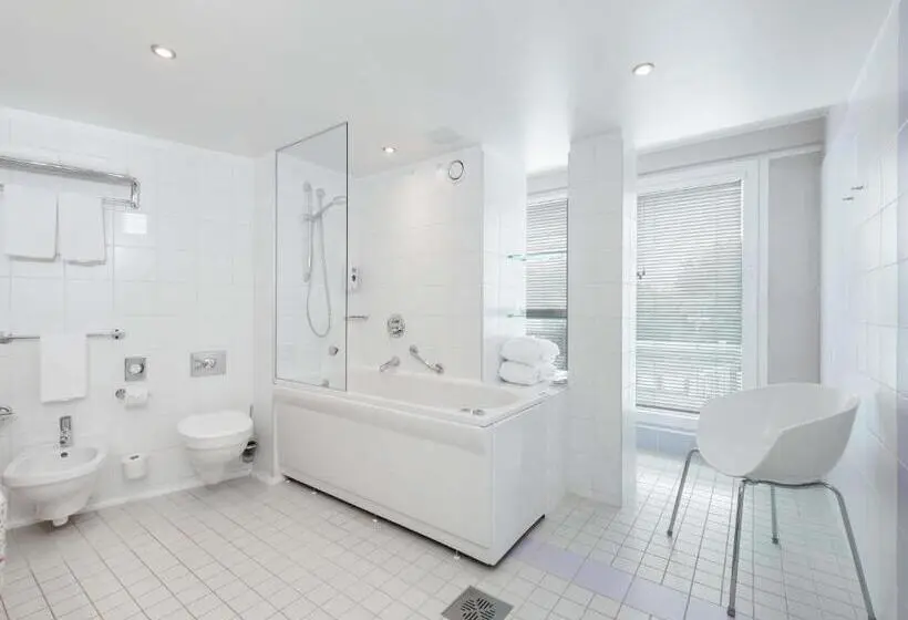 2 Bedroom Premium Apartment, ibis Styles Tallinn