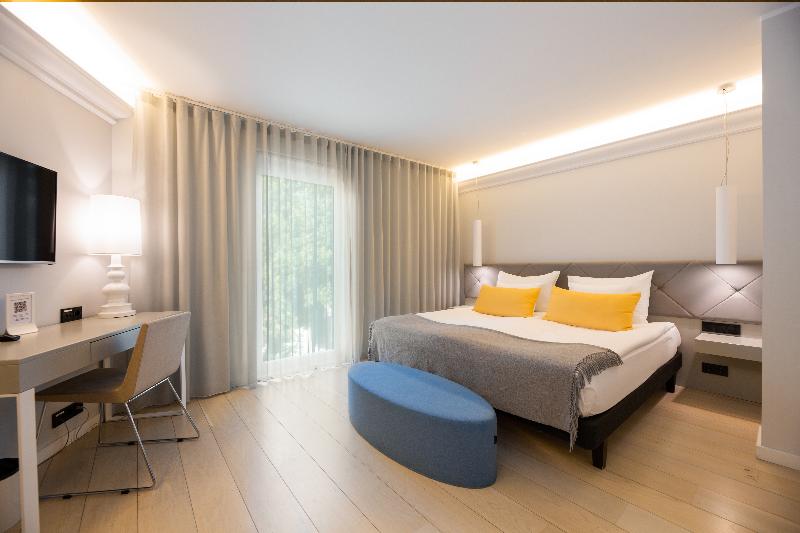 اتاق پرمیوم, L'ermitage