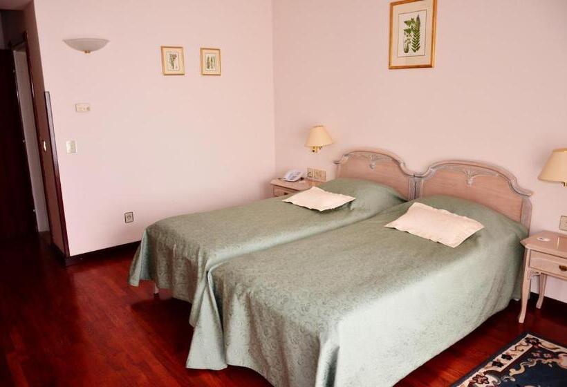 スタンダードルーム, Mozart