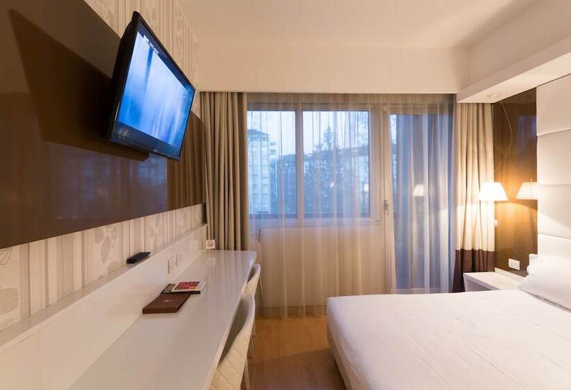 اتاق استاندارد, Nasco