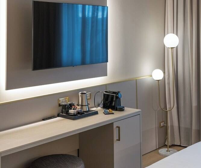 اتاق لوکس, Nasco