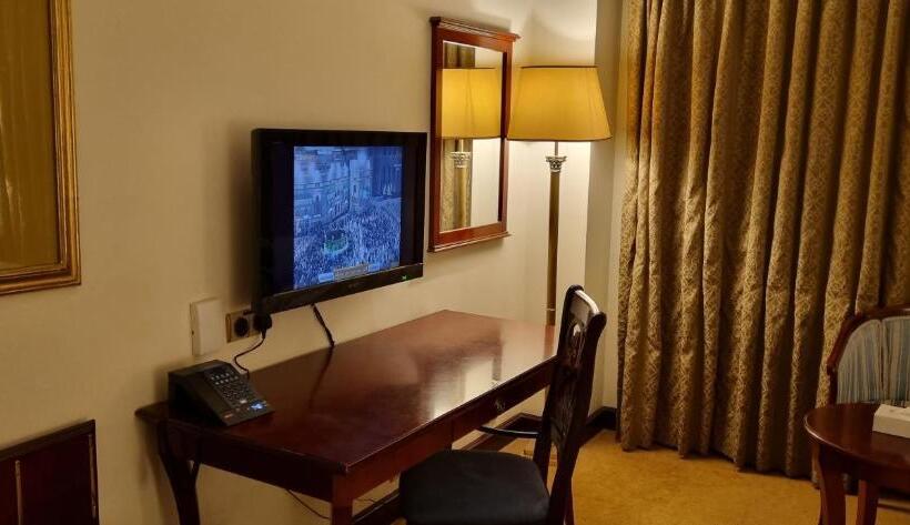 豪华房间, New Madinah