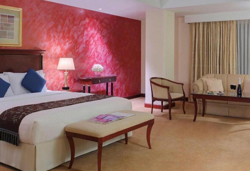 家庭套房, New Madinah