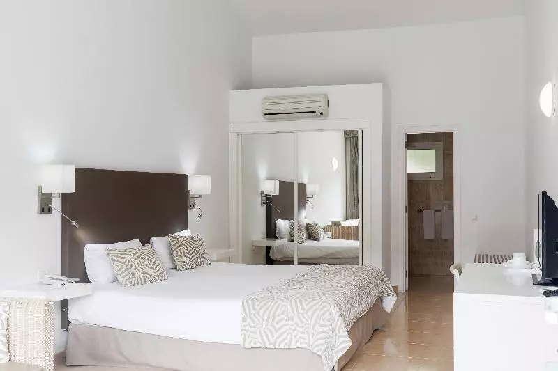 اتاق استاندارد با تخت بزرگ, Paradise Links Resort Port Douglas