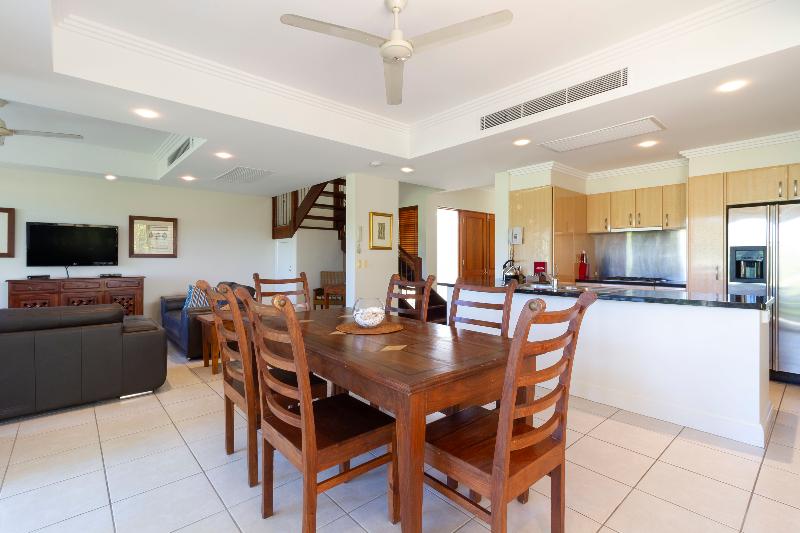 Вилла 4 Спальни, Paradise Links Resort Port Douglas