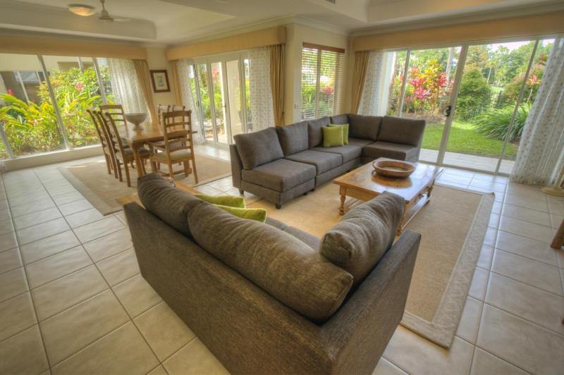 Вилла 3 Спальни, Paradise Links Resort Port Douglas