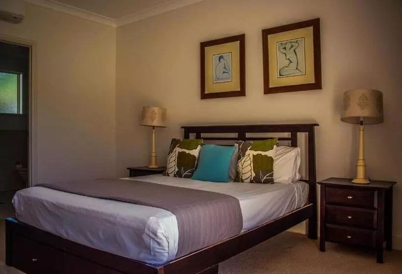 ویلای 4 خوابه, Paradise Links Resort Port Douglas