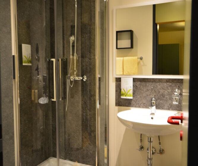 اتاق استاندارد, Parkhotel Brunauer