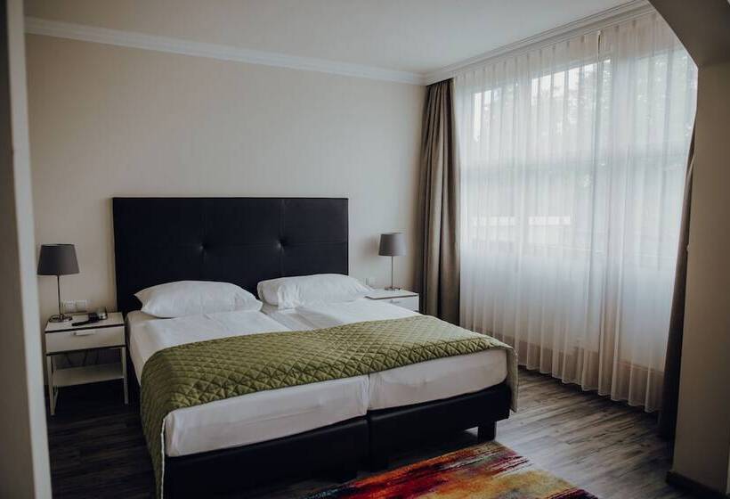 غرفة سوبيريور مطلّة علي الحديقة, Parkhotel Brunauer