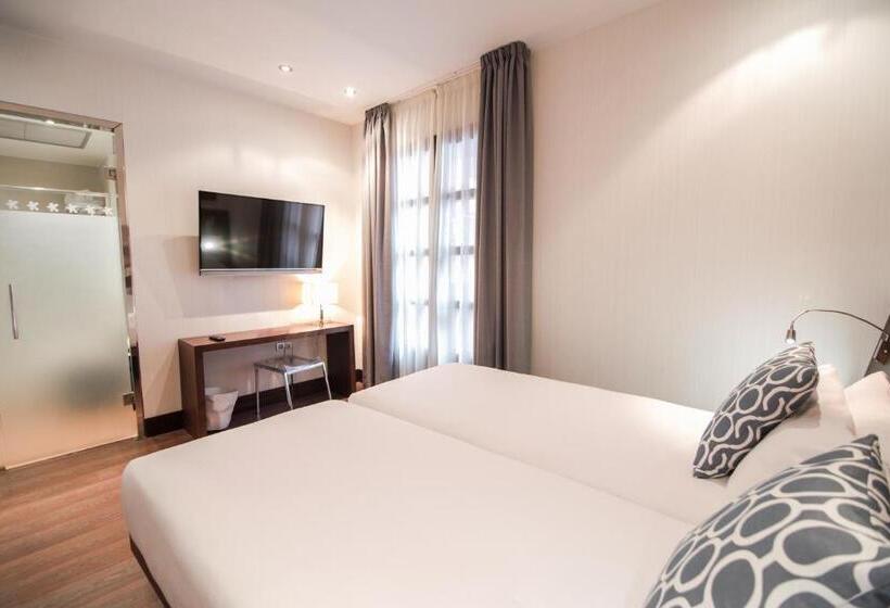 스탠다드 룸, Petit Palace Marques Santa Ana