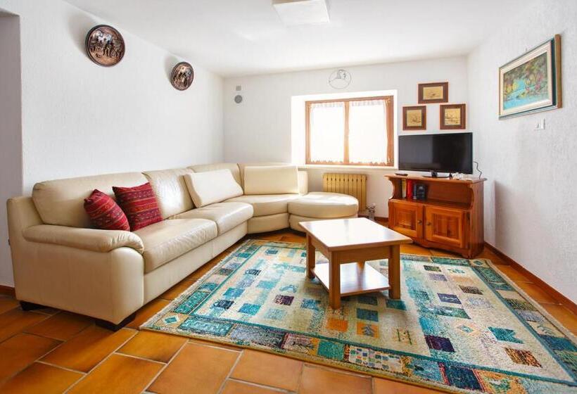 شقة غرفة واحدة ذات إطلالة, Albergo Diffuso Col Gentile Socchieve