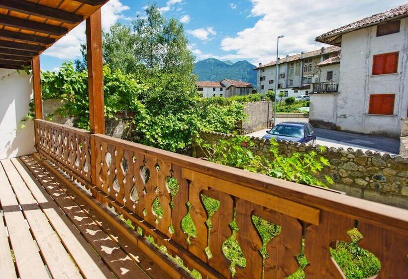 شقة ديلوكس غرفة واحدة, Albergo Diffuso Col Gentile Socchieve