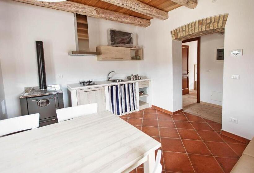 شقة غرفتين, Albergo Diffuso Col Gentile Socchieve