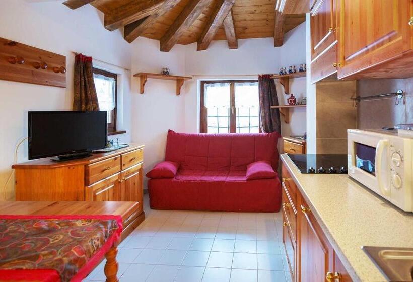 إستوديو قياسى, Albergo Diffuso Col Gentile Socchieve