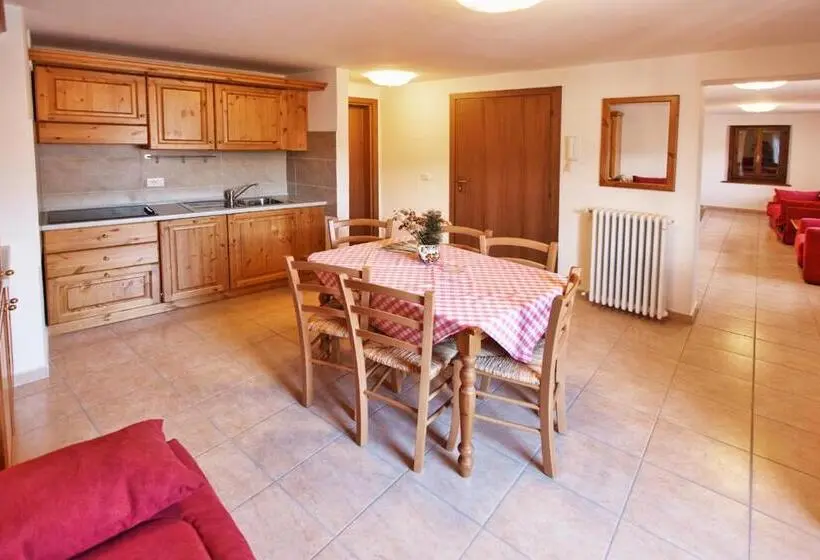 バルコニー付き１ベッドルームアパートメント, Albergo Diffuso Col Gentile Socchieve