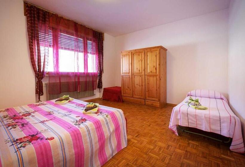 شقة 3 غرف, Albergo Diffuso Col Gentile Socchieve