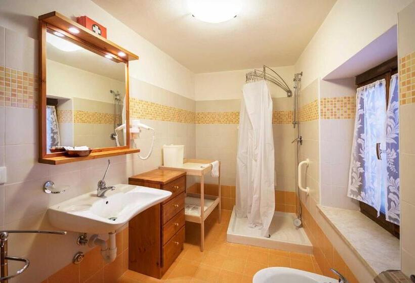 شقة غرفة نوم واحدة مزودة بشُرفة, Albergo Diffuso Col Gentile Socchieve