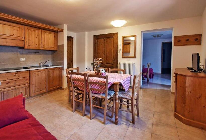 شقة غرفة واحدة, Albergo Diffuso Col Gentile Socchieve