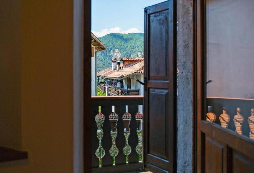 شقة غرفة واحدة, Albergo Diffuso Col Gentile Socchieve