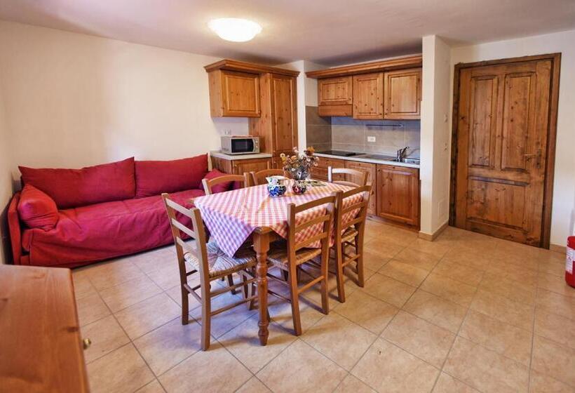 شقة غرفة واحدة, Albergo Diffuso Col Gentile Socchieve