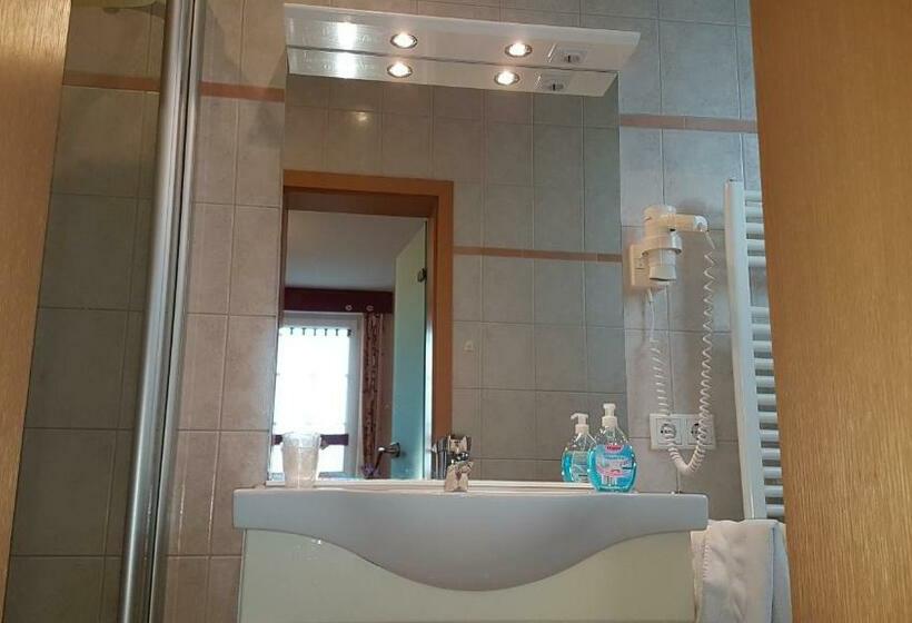 Номер Стандарт, Landgasthof Zur Linde