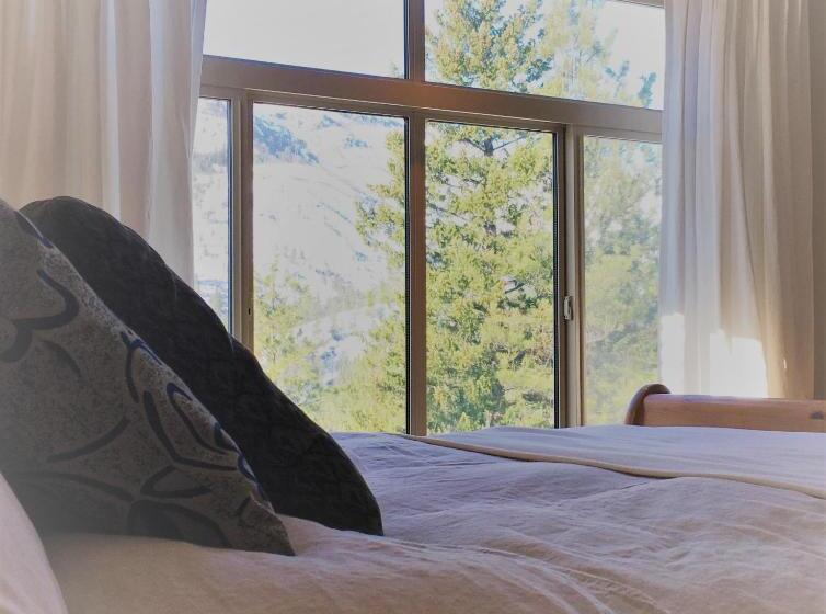 デラックススイート, Casa Colina