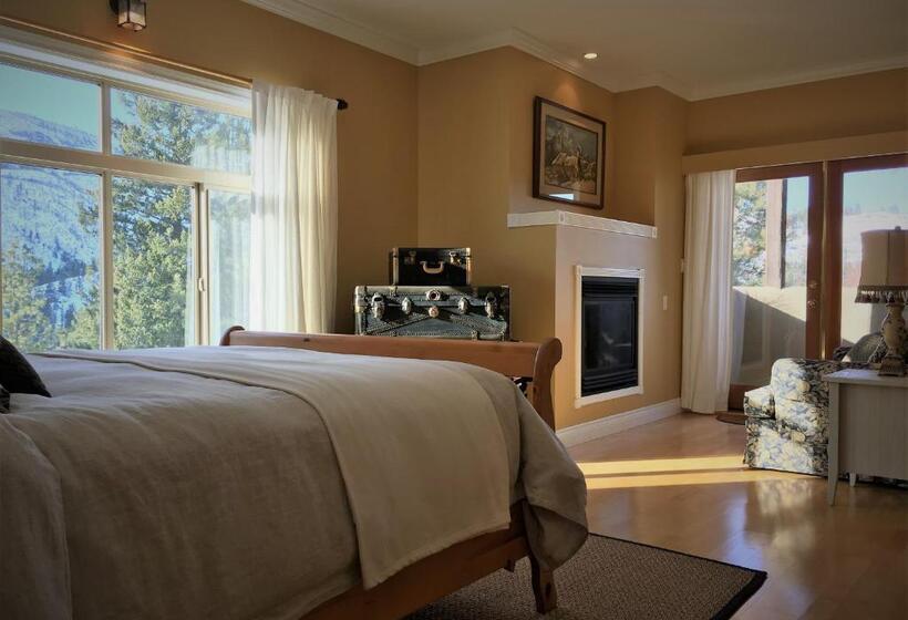 デラックススイート, Casa Colina