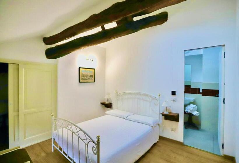 스탠다드 룸 킹사이즈 침대, La Villa Del Lago