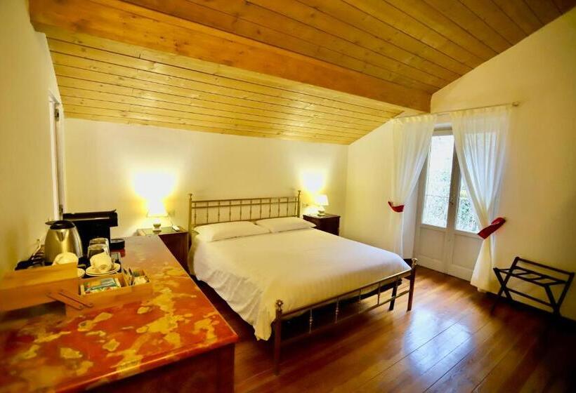 Номер Стандарт, La Villa Del Lago