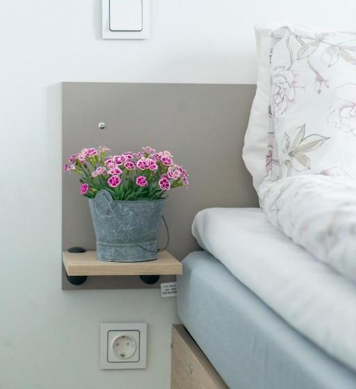 Семейный Номер Deluxe, Café Torpet B&b