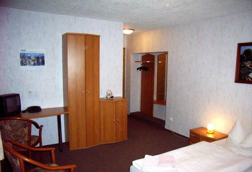 スタンダードルーム, Gaststätte & Pension Jiedlitz