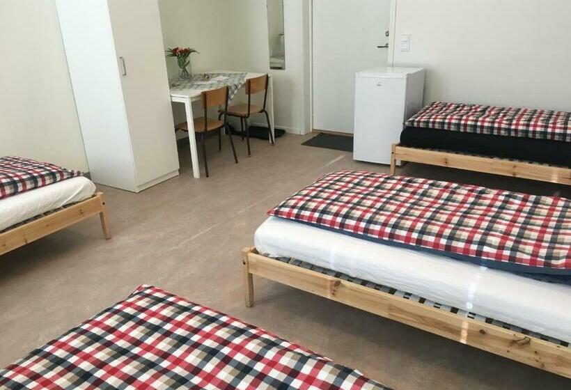 Четырехместный Номер Стандарт, Hostel Finnmyrten