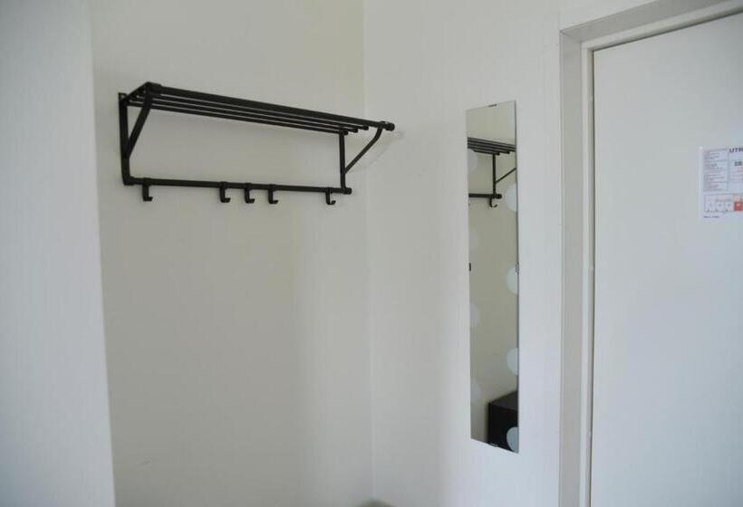 חדר סטנדרט לשלושה, Hostel Finnmyrten