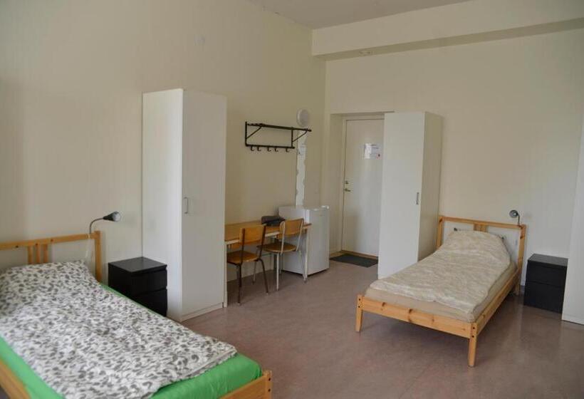 חדר משפחתי, Hostel Finnmyrten