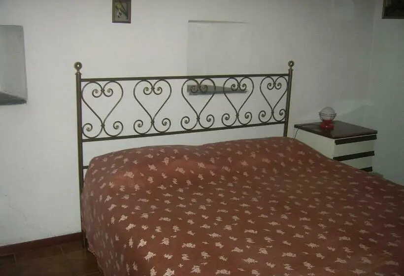 スタンダード４人部屋, Agriturismo Mulino Di Culmolle