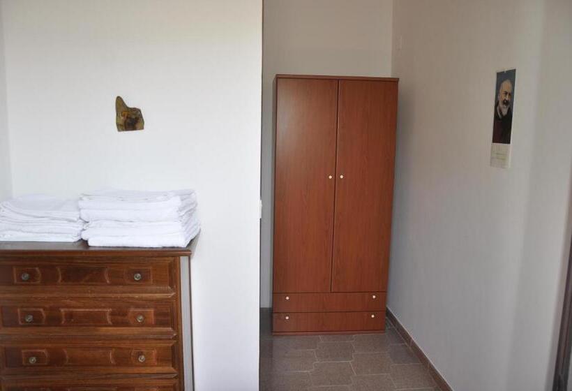 חדר משפחתי, Agriturismo Sechi