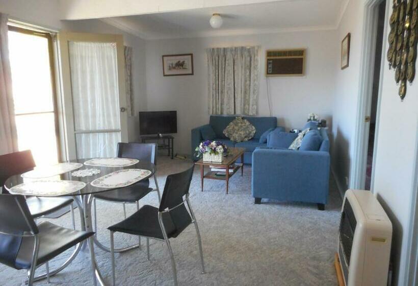 منزل غرفتين نوم, Glenfield Cottage