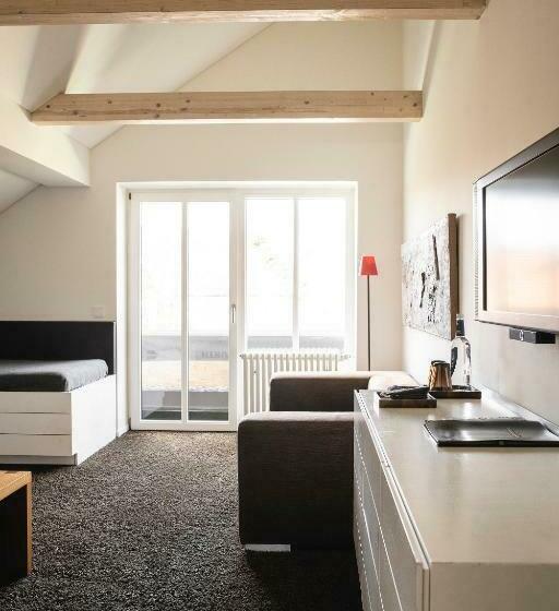 주니어 스위트, Meier Hilzhof