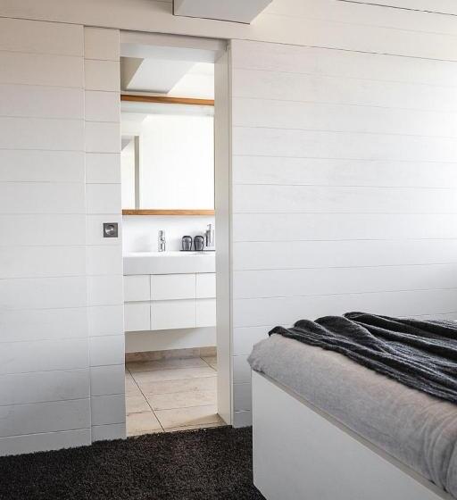 스탠다드 트리플 룸, Meier Hilzhof