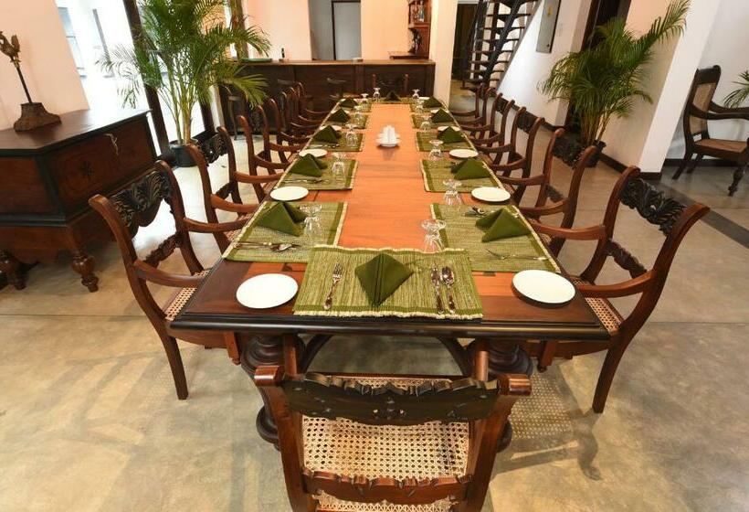 Номер Deluxe, Leaf Watagala