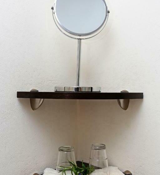 غرفة ديلوكس, Lustiger Hirsch