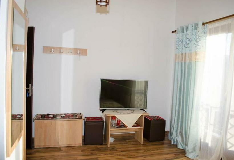 스탠다드 룸, Pensiunea Dorel Codoban