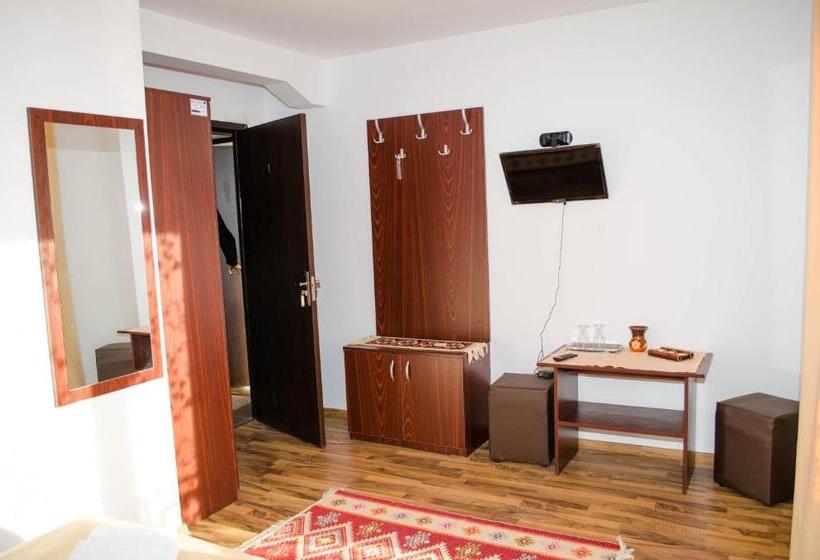 스탠다드 룸, Pensiunea Dorel Codoban