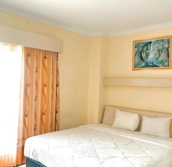 غرفة ديلوكس, Permata Inn Slawi